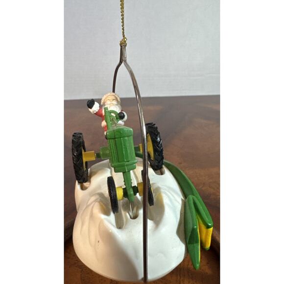 Santa On A John Deere Tractor Christmas Ornament Wind-Up And Watch Him Ride - Picture 1 of 16